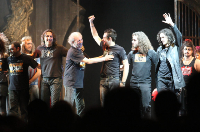 We Will Rock You - Bows - Marco Gerace
